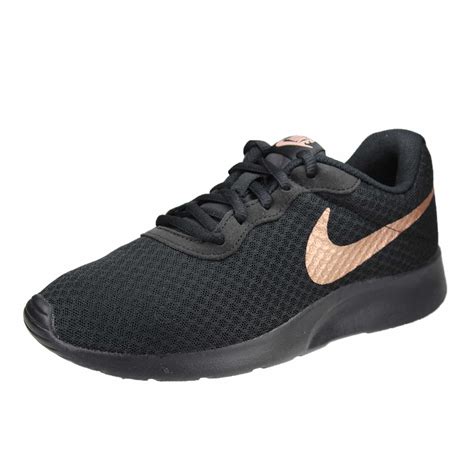 sportschuhe nike damen schwarz|nike schuhe frauen.